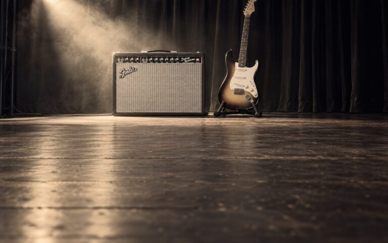 The Fender Deluxe Reverb — A Classic American Amp That Still Has Plenty to Say